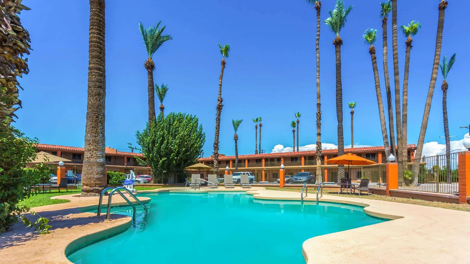 Howard Johnson By Wyndham Phoenix Airport/Downtown Area 2*,  Estados Unidos